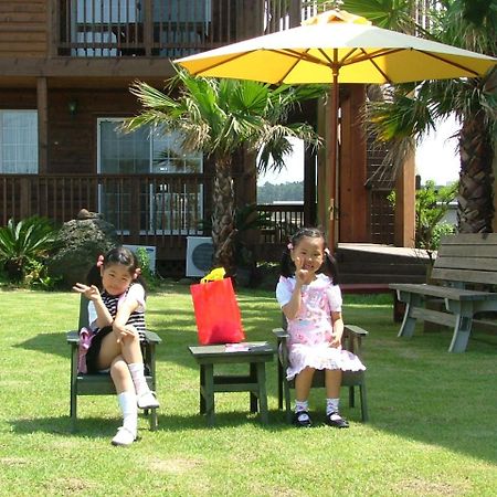 Namu Hyanggi Pension Jeju Eksteriør bilde