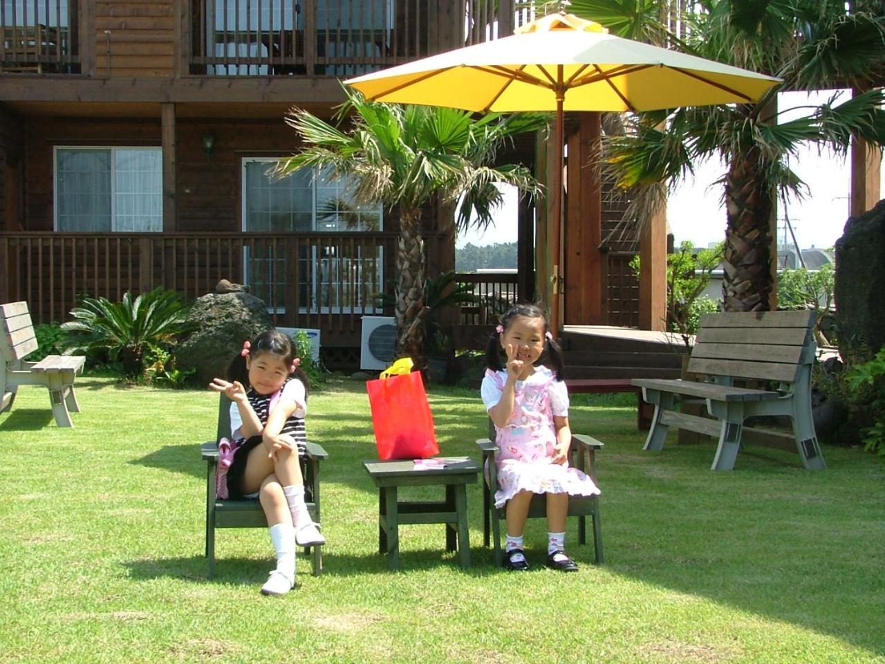 Namu Hyanggi Pension Jeju Eksteriør bilde